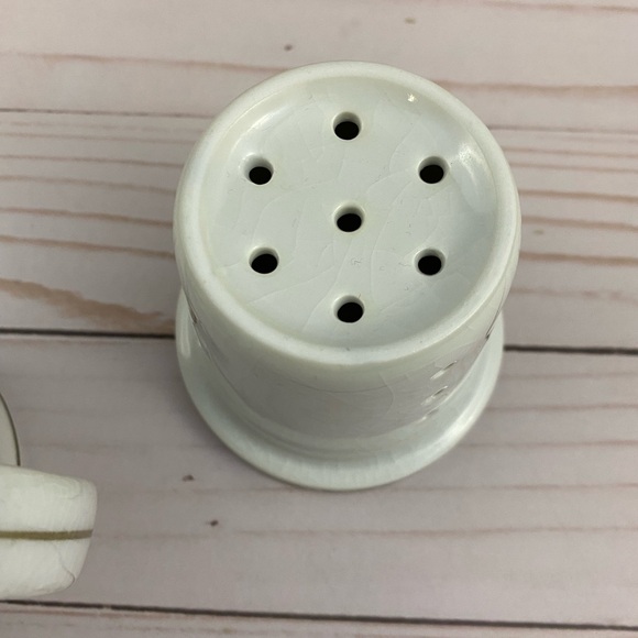 Pier 1 Imports Porcelain Tea Infuser Mug Birds & Blossoms Hand Painted NO LID - Picture 3 of 12